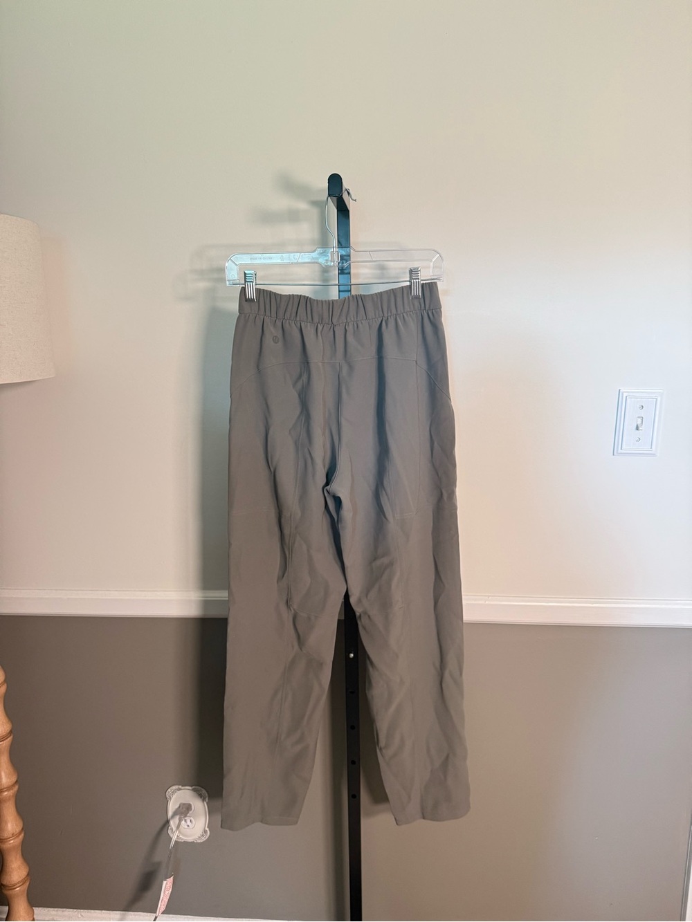 Lululemon Dynamic Days Travel Pant Grey Sage Size 26 Comfy Quick Dry Sleek Casua - Picture 6 of 9